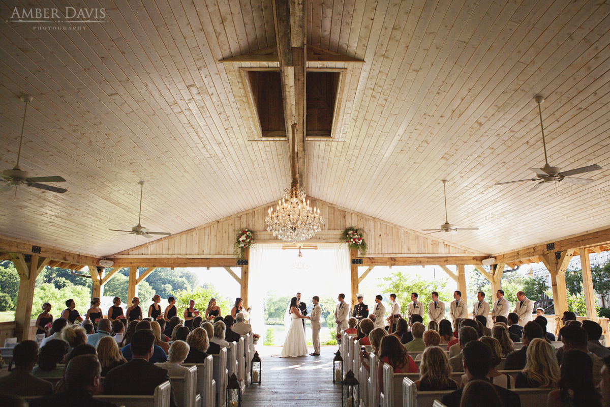 ceremony at Mint Springs Farm