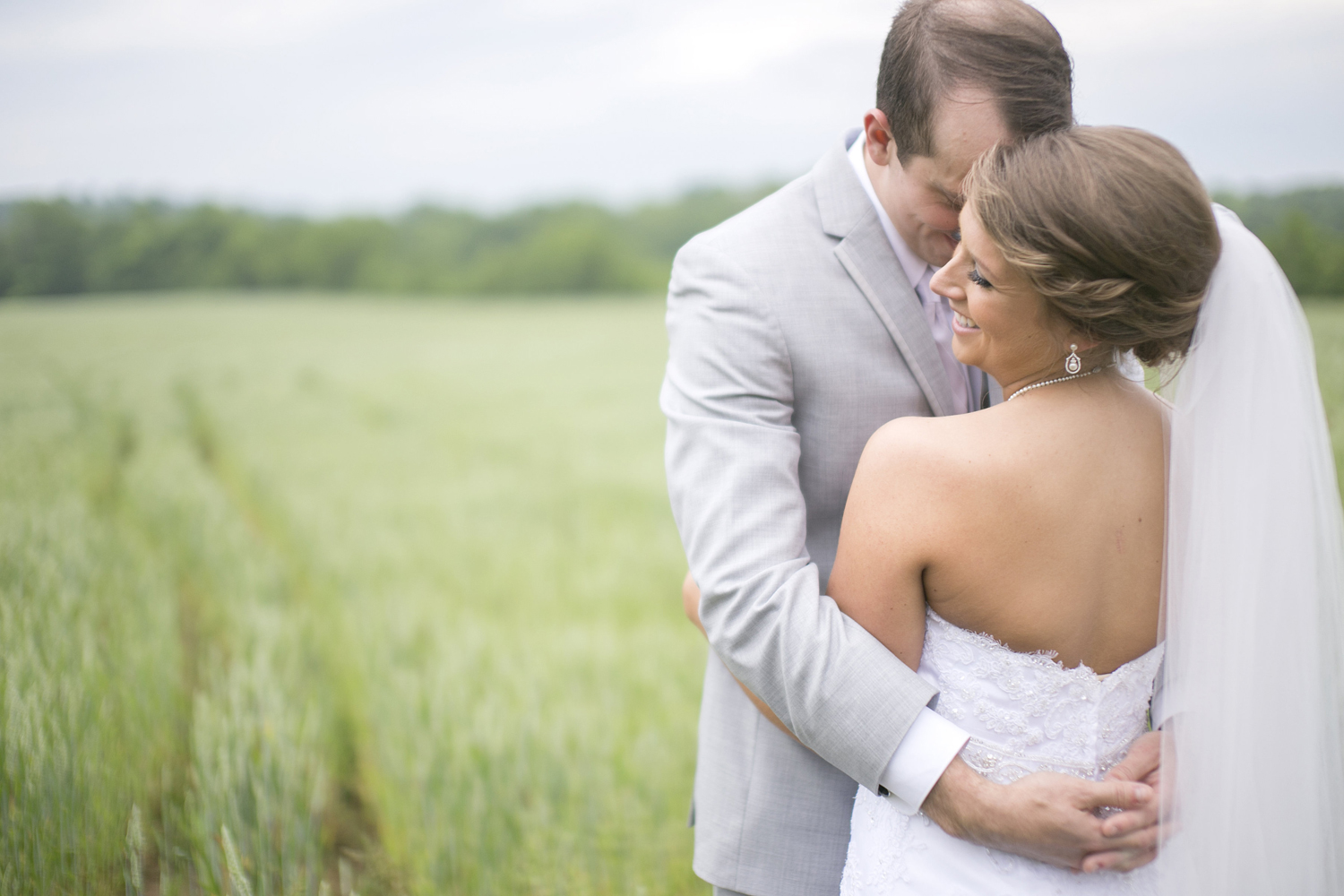 Nashville wedding photography bride and groom
